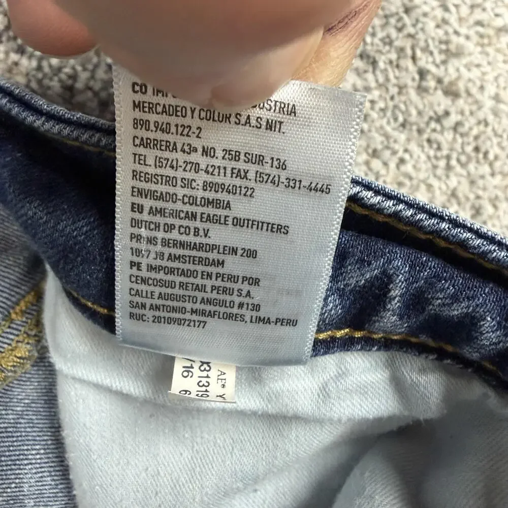 American Eagle Outfitters Bermuda Shorts 31x9 Blue Core Flex Distressed Grunge